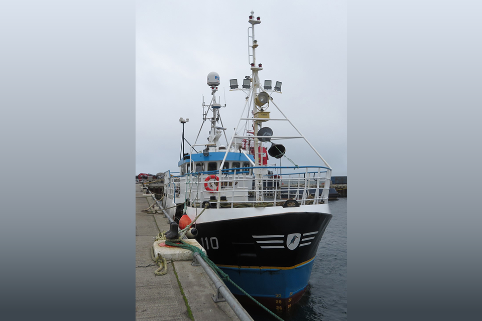 Man overboard from fishing vessel Kingfisher (DH 110) with the loss of 1 life
